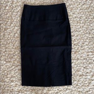 Basic black pencil skirt: size XS